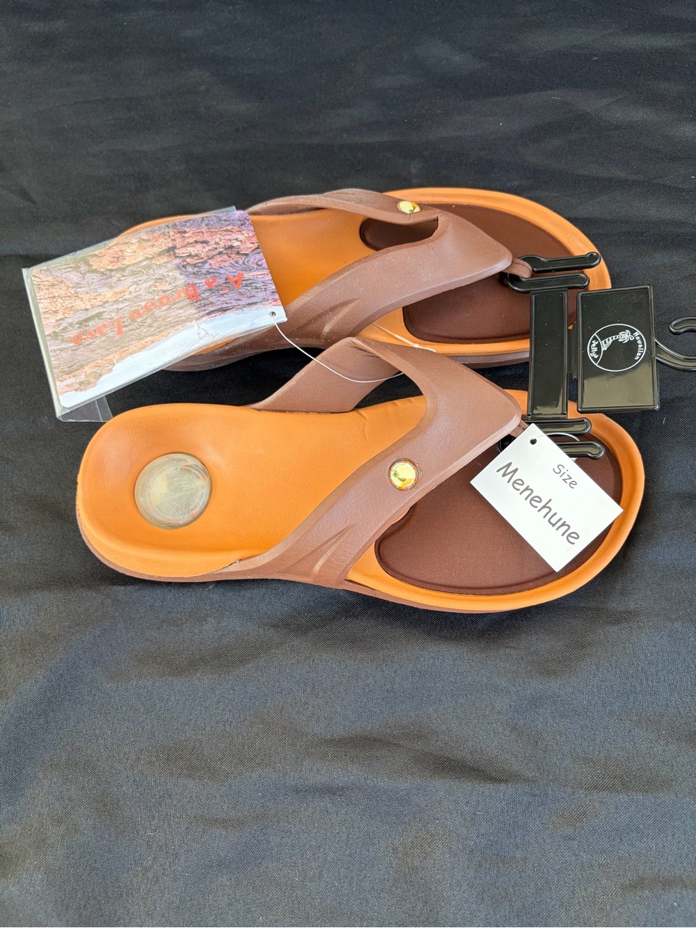 Hawaiian Jellys Ultra Comfort Unisex  Sandals  Juniors Size 6